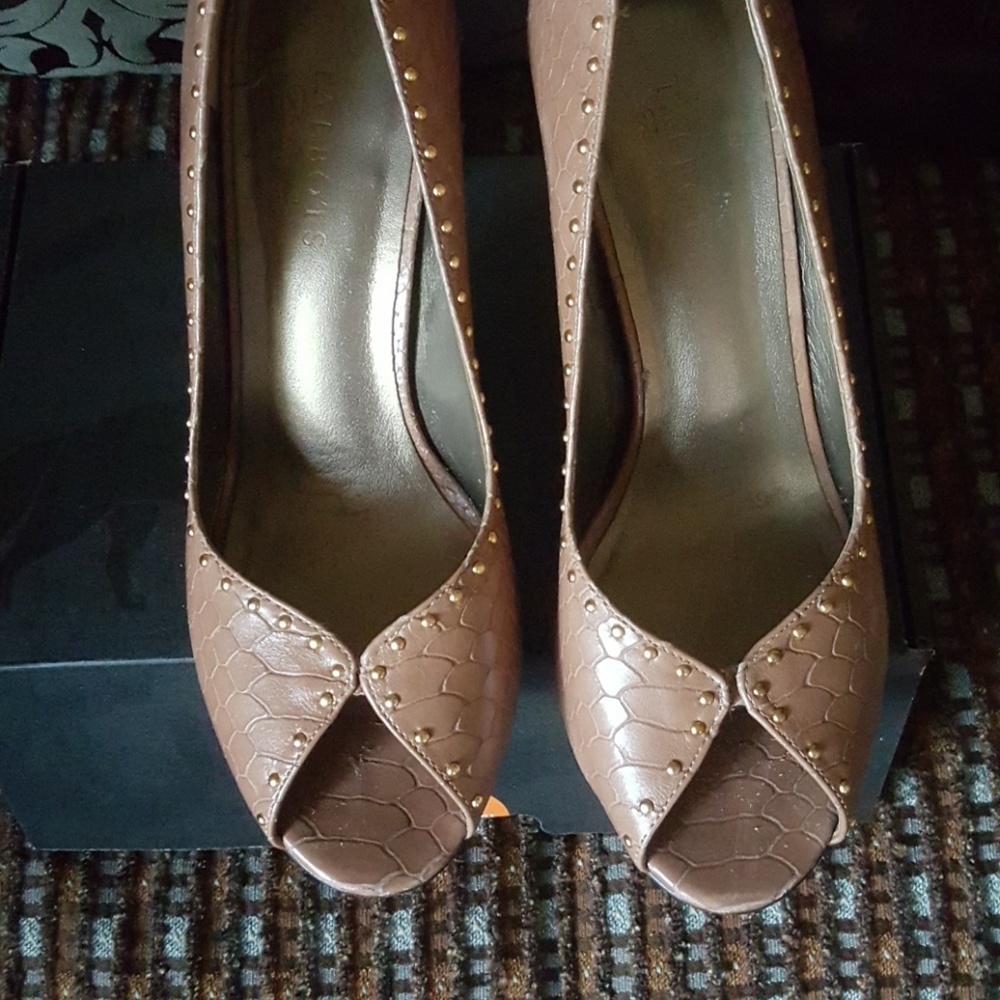Talbots Size 10B heels